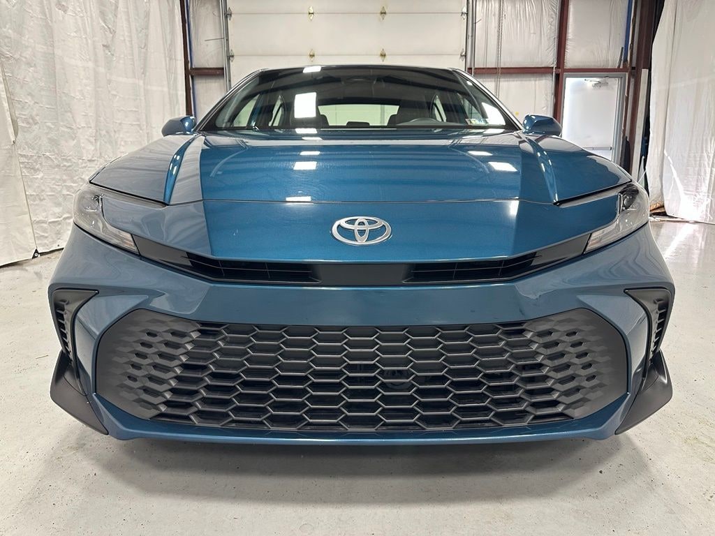 Used 2026 Toyota Camry SE Sedan