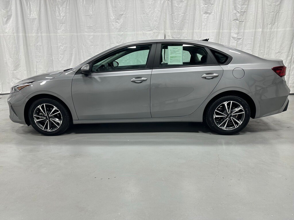 Used 2024 Kia Forte LXS Sedan
