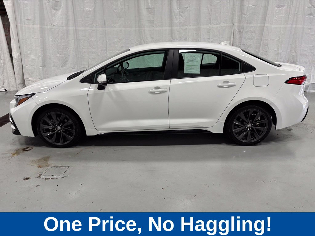 Used 2026 Toyota Corolla SE Sedan