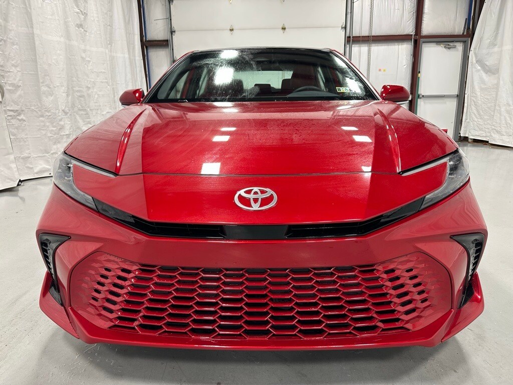 2025 Toyota Camry XSE photo 2