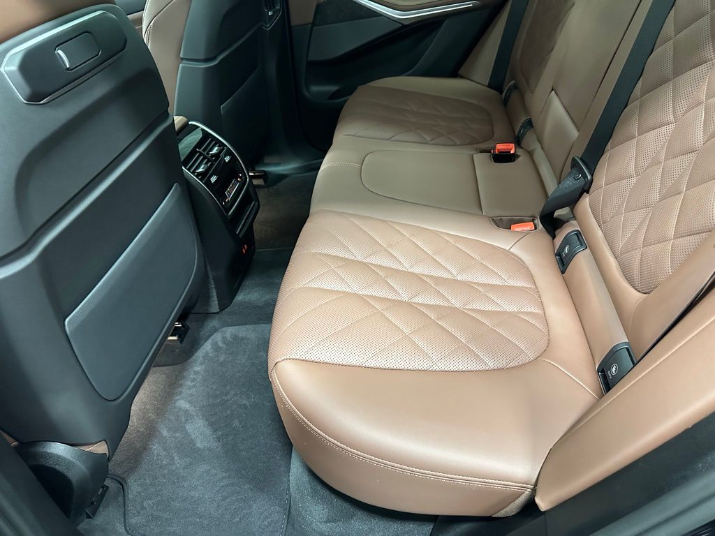 2026 BMW X5 50e - Photo 44