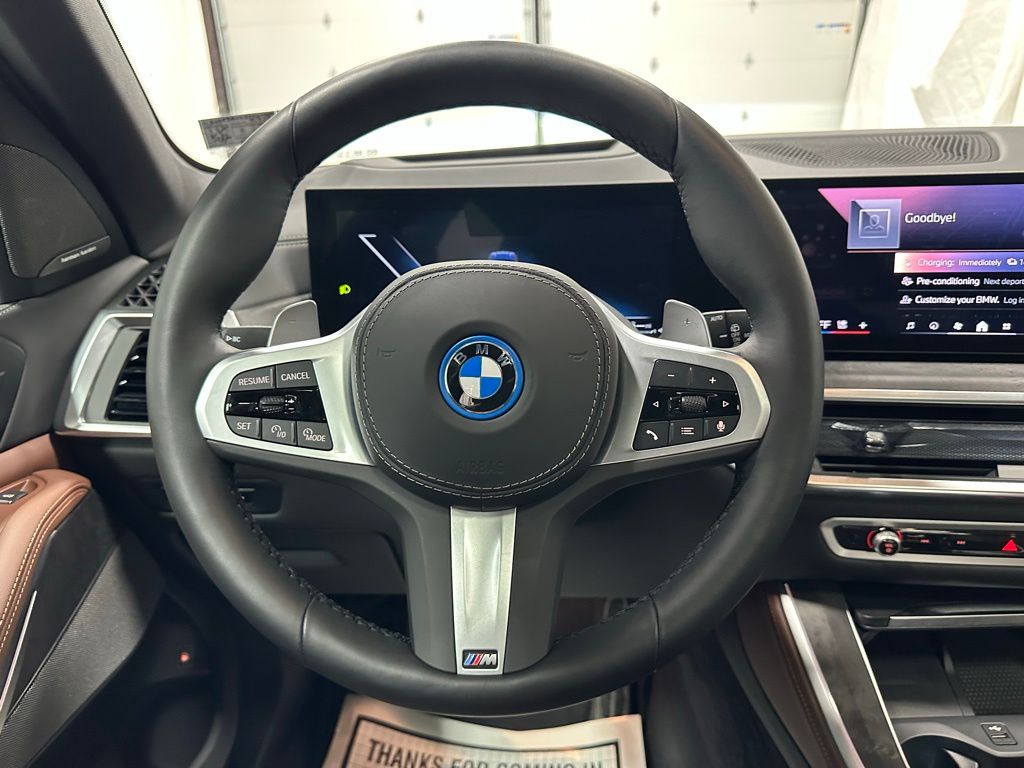 2026 BMW X5 50e - Photo 18