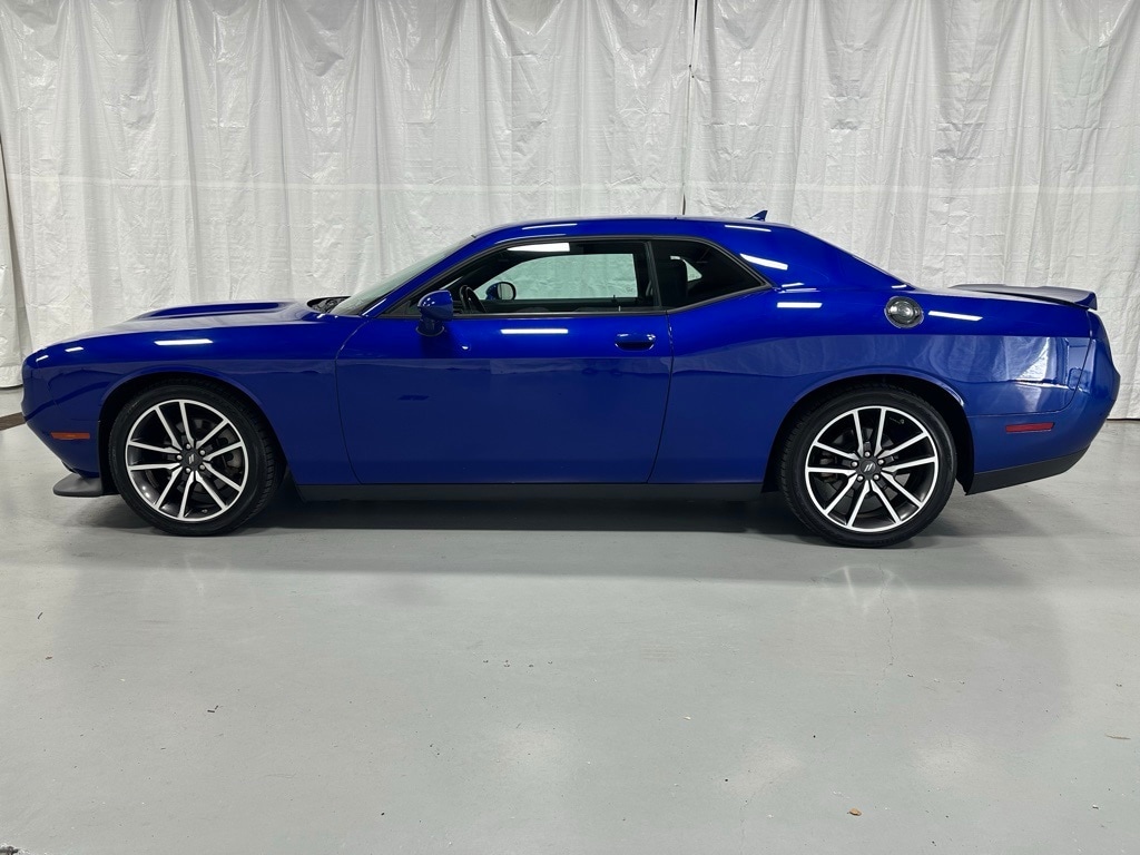 2022 Dodge Challenger R/T photo 4