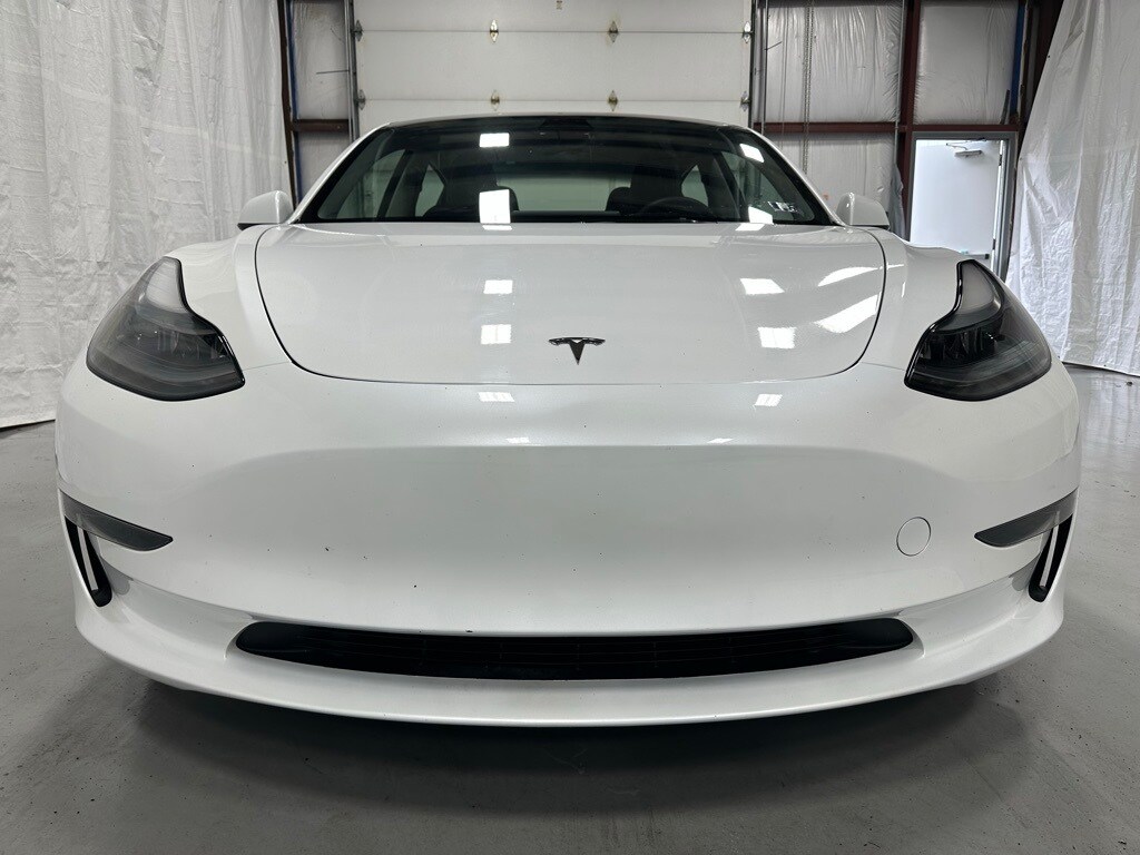 2023 Tesla Model 3 photo 2