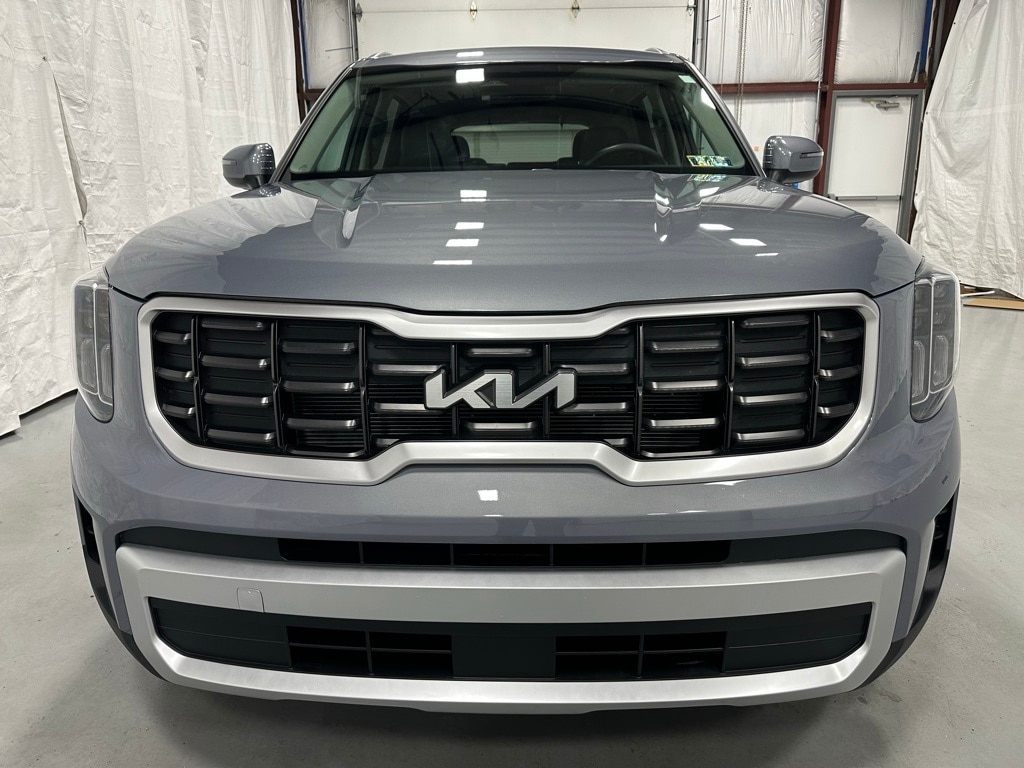 Used 2025 Kia Telluride S SUV
