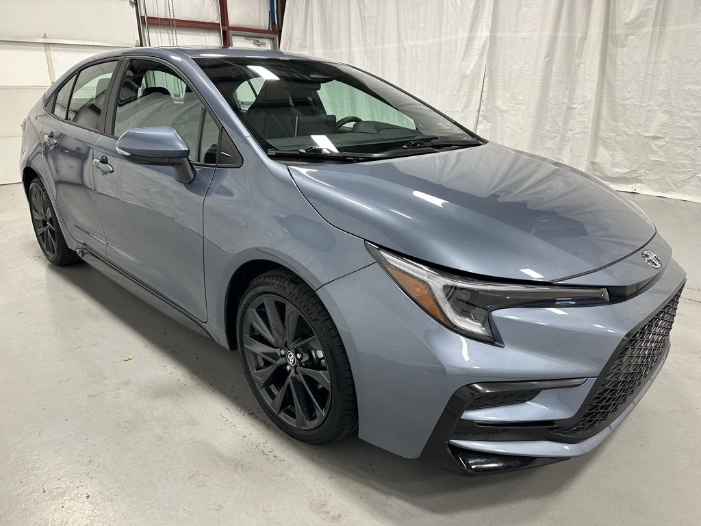 2025 Toyota Corolla XSE's photo