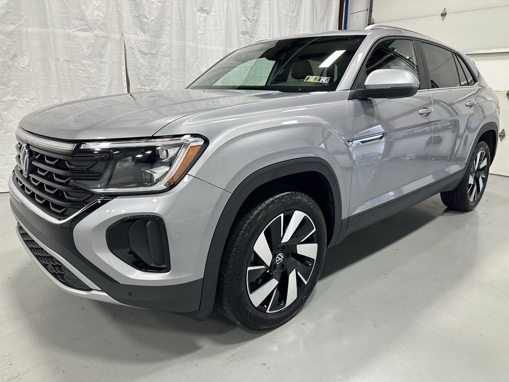 Used 2025 Volkswagen Atlas Cross Sport 2.0T SE w/Technology SUV