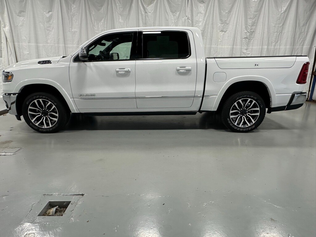 2025 Ram 1500 Limited photo 4