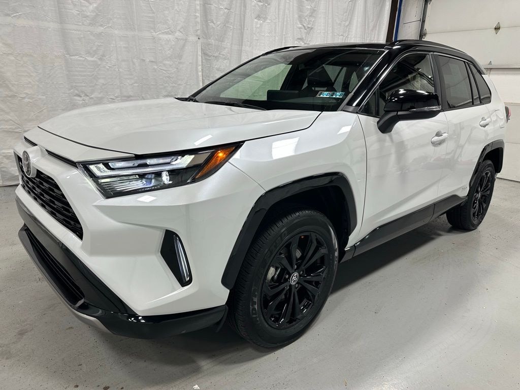 Used 2025 Toyota RAV4 Hybrid XSE SUV