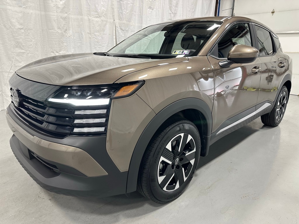 Used 2025 Nissan Kicks SV SUV