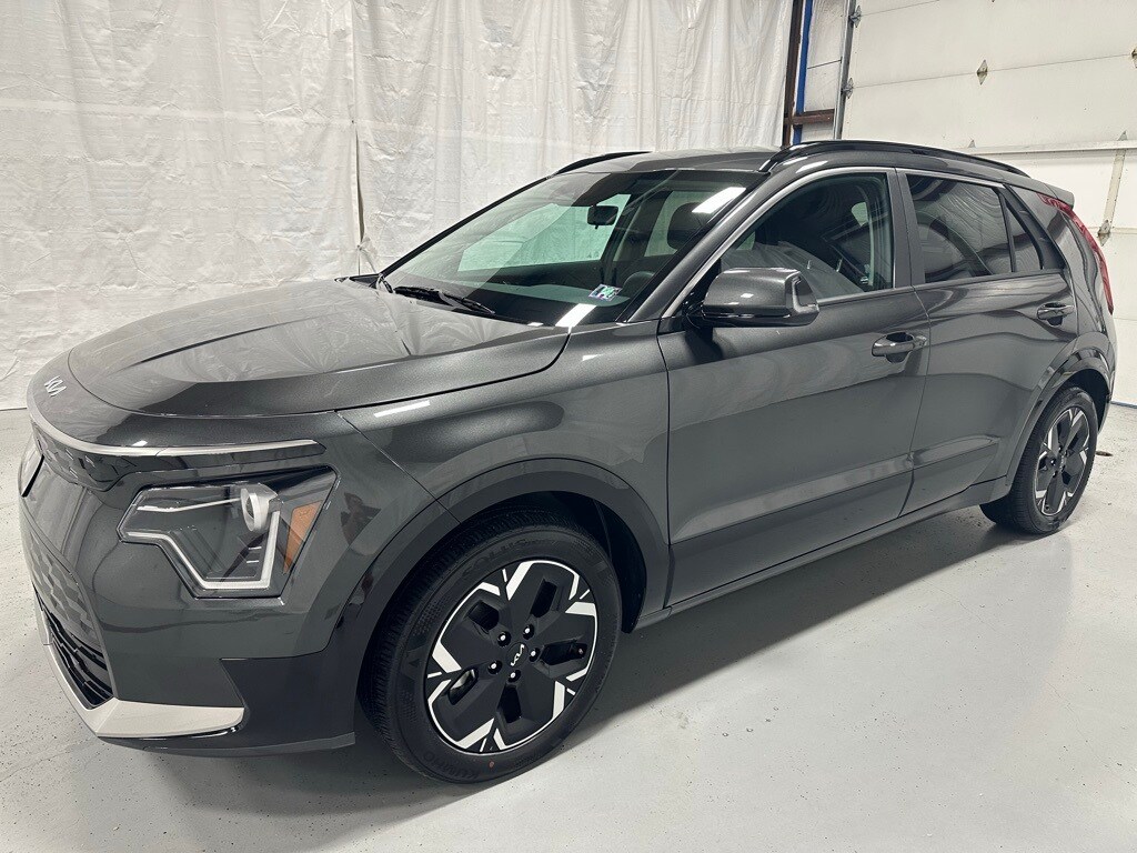 2024 Kia Niro EV Wind photo 3