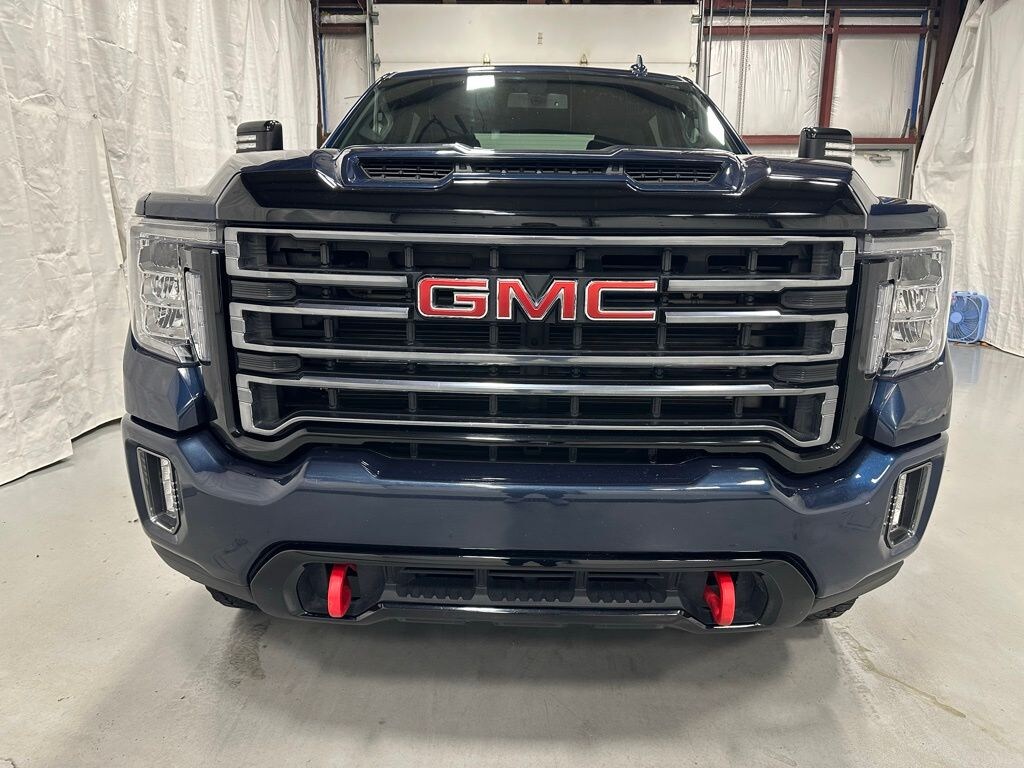 Used 2022 GMC Sierra 2500HD AT4 Truck Crew Cab