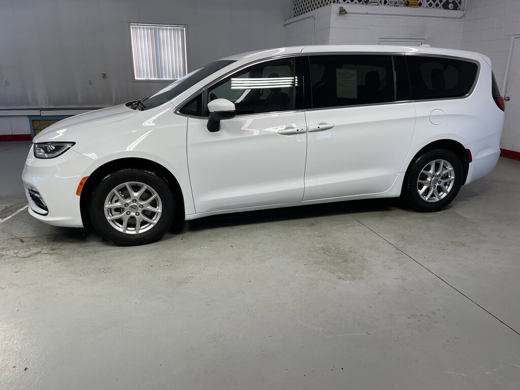 Used 2023 Chrysler Pacifica Touring Van Passenger Van