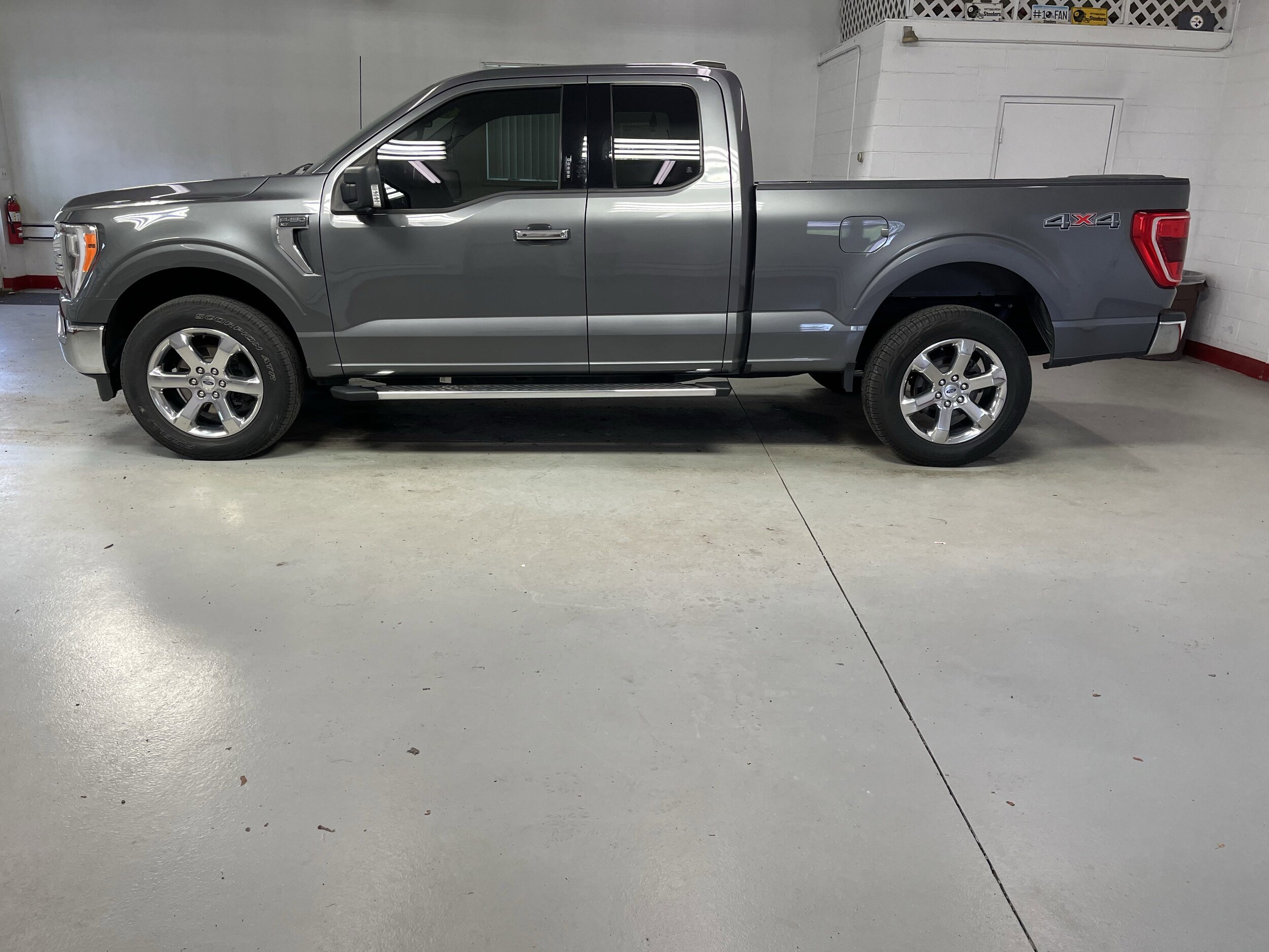 2021 Ford F-150 XLT photo 4