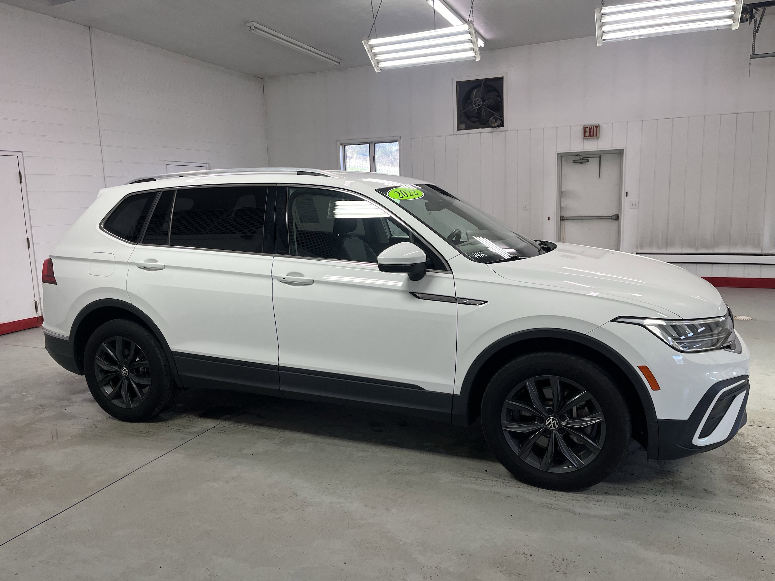 2022 Volkswagen Tiguan SE