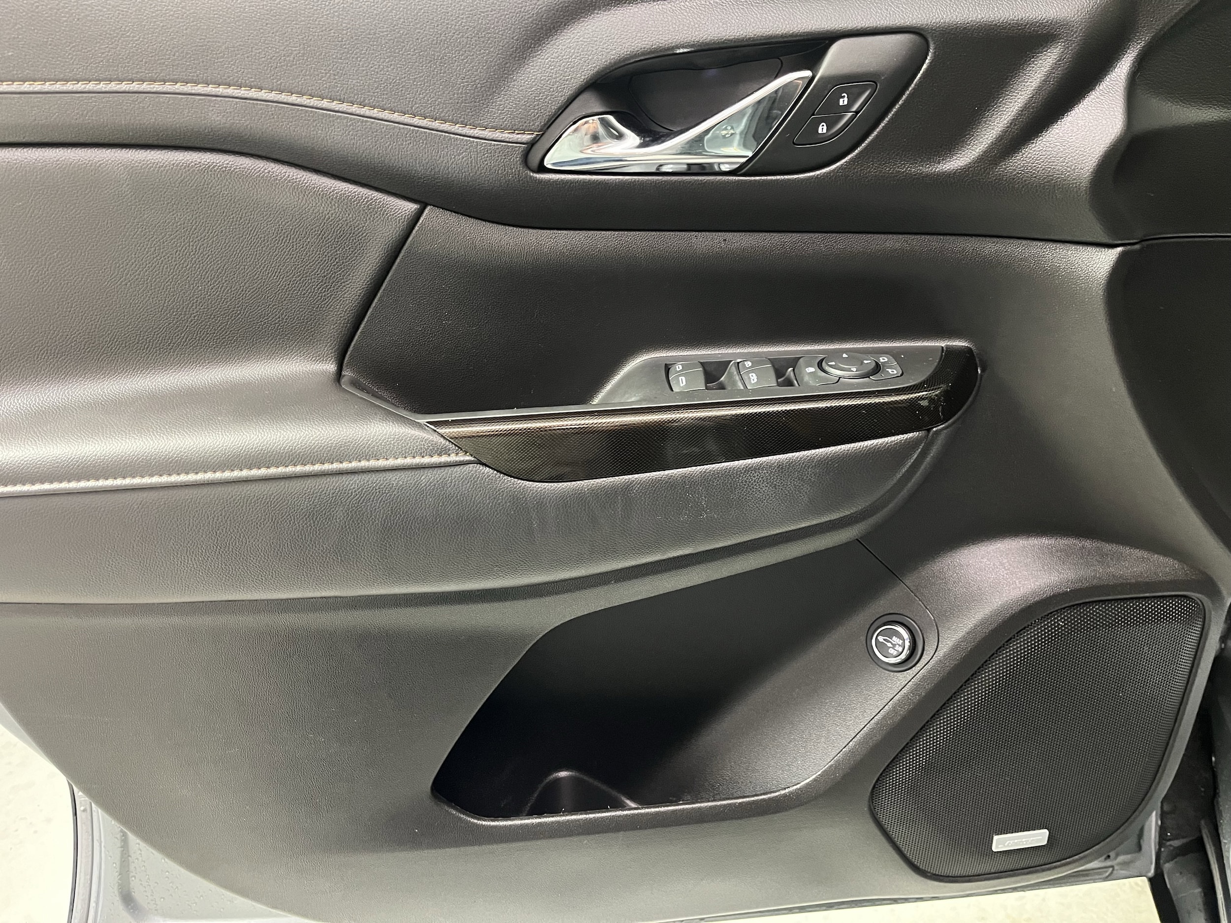 2023 GMC Acadia AT4 - Photo 14