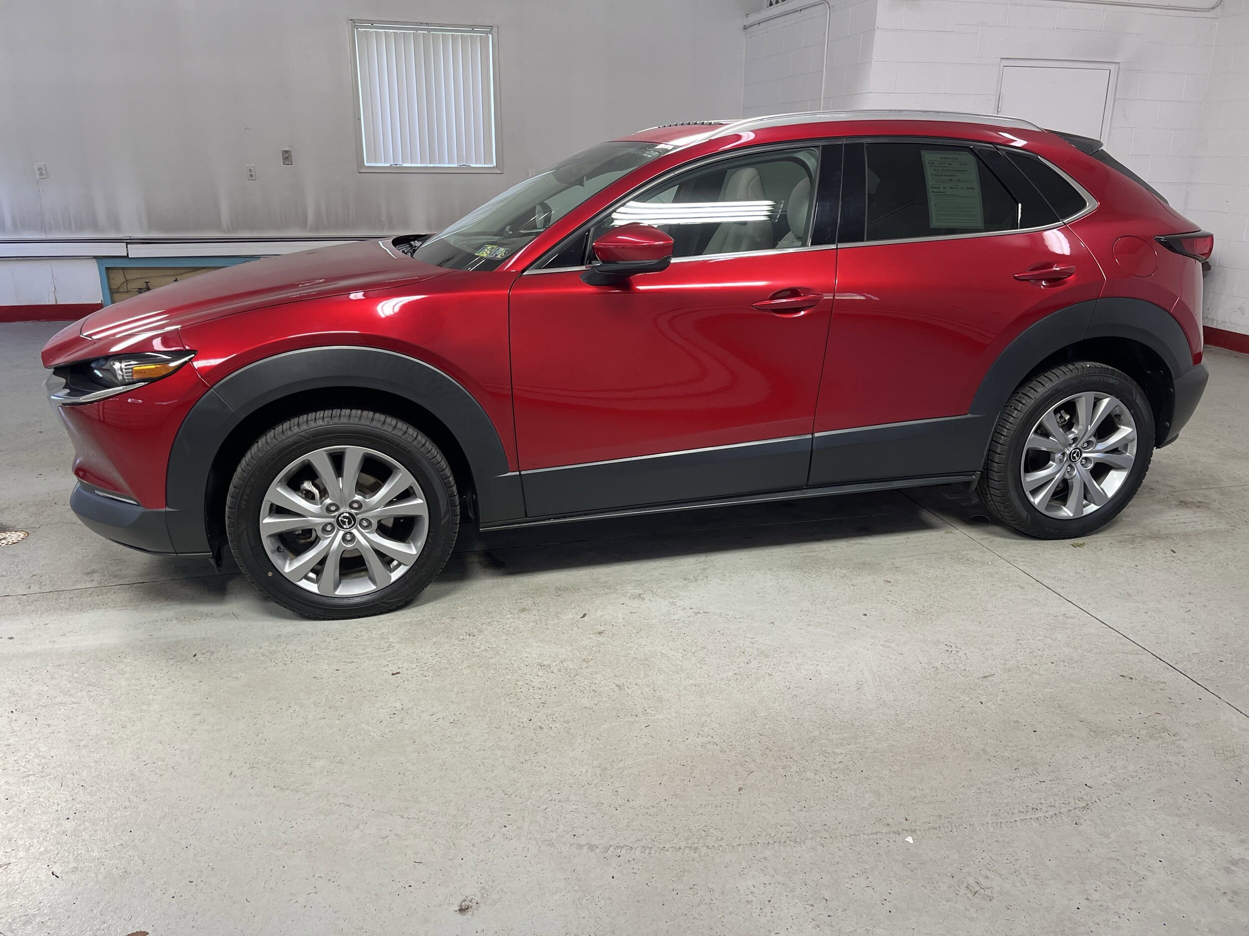 2022 Mazda CX-30 2.5 S Premium photo 3