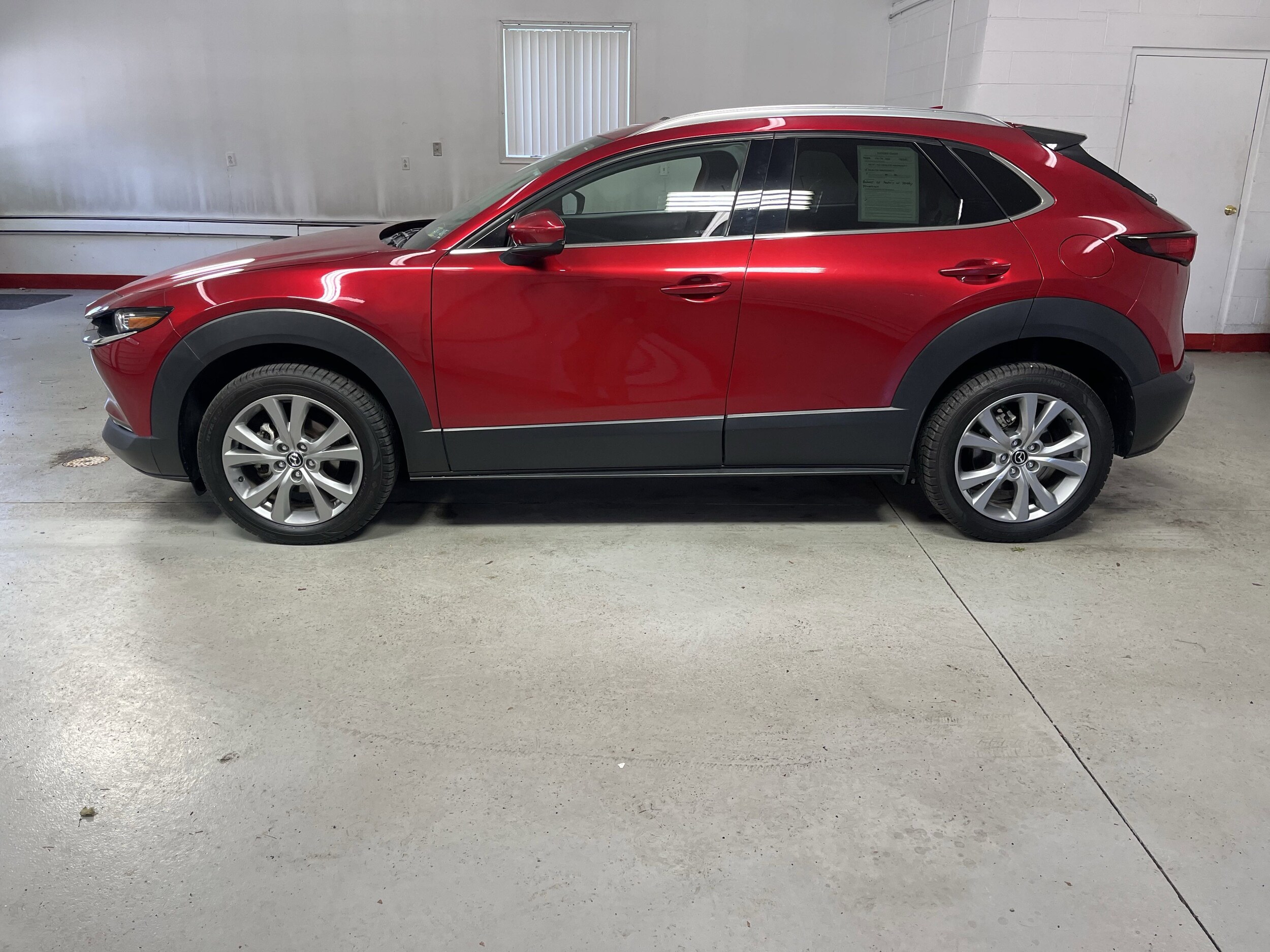 2022 Mazda CX-30 2.5 S Premium photo 4