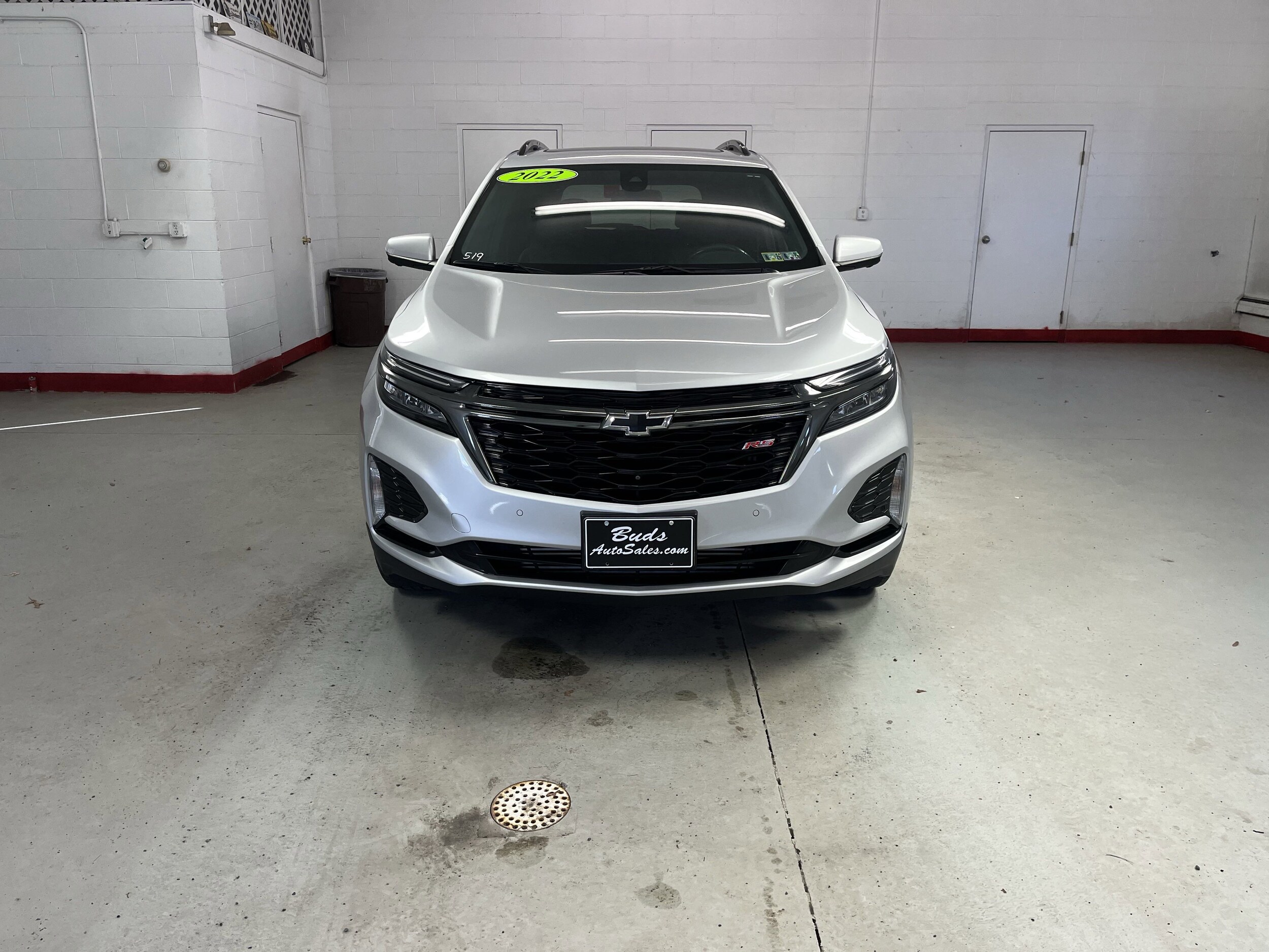 2022 Chevrolet Equinox RS photo 2