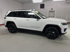 2023 Jeep Grand Cherokee Altitude SUV