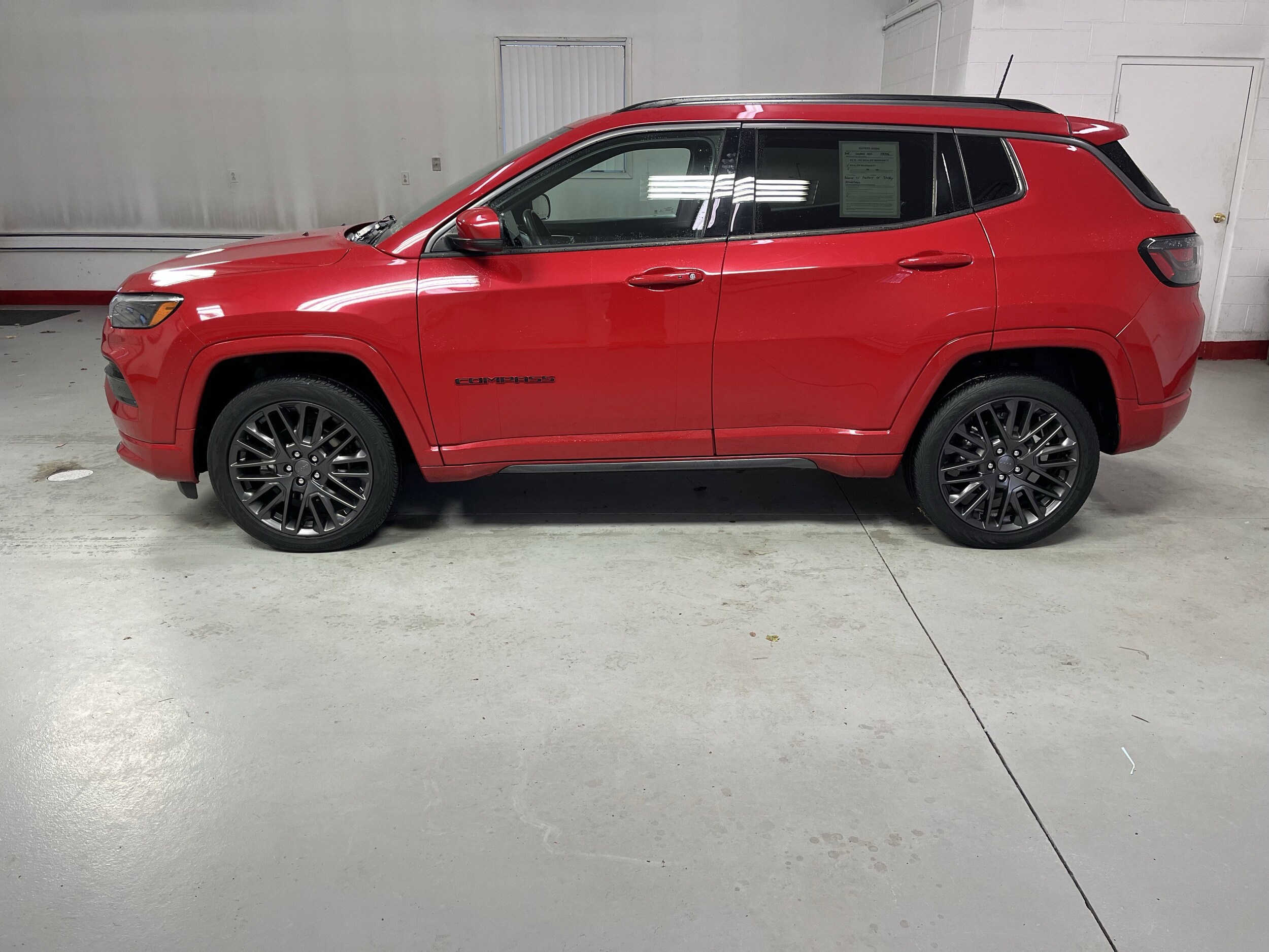 2022 Jeep Compass Red Edition photo 3