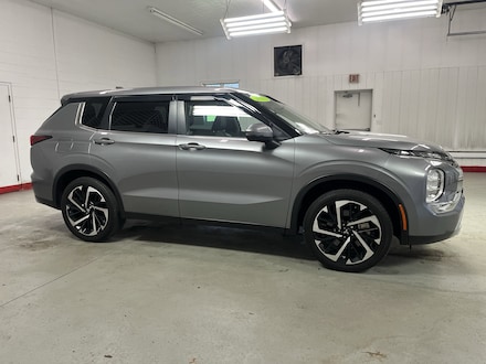 2023 Mitsubishi Outlander SE SUV