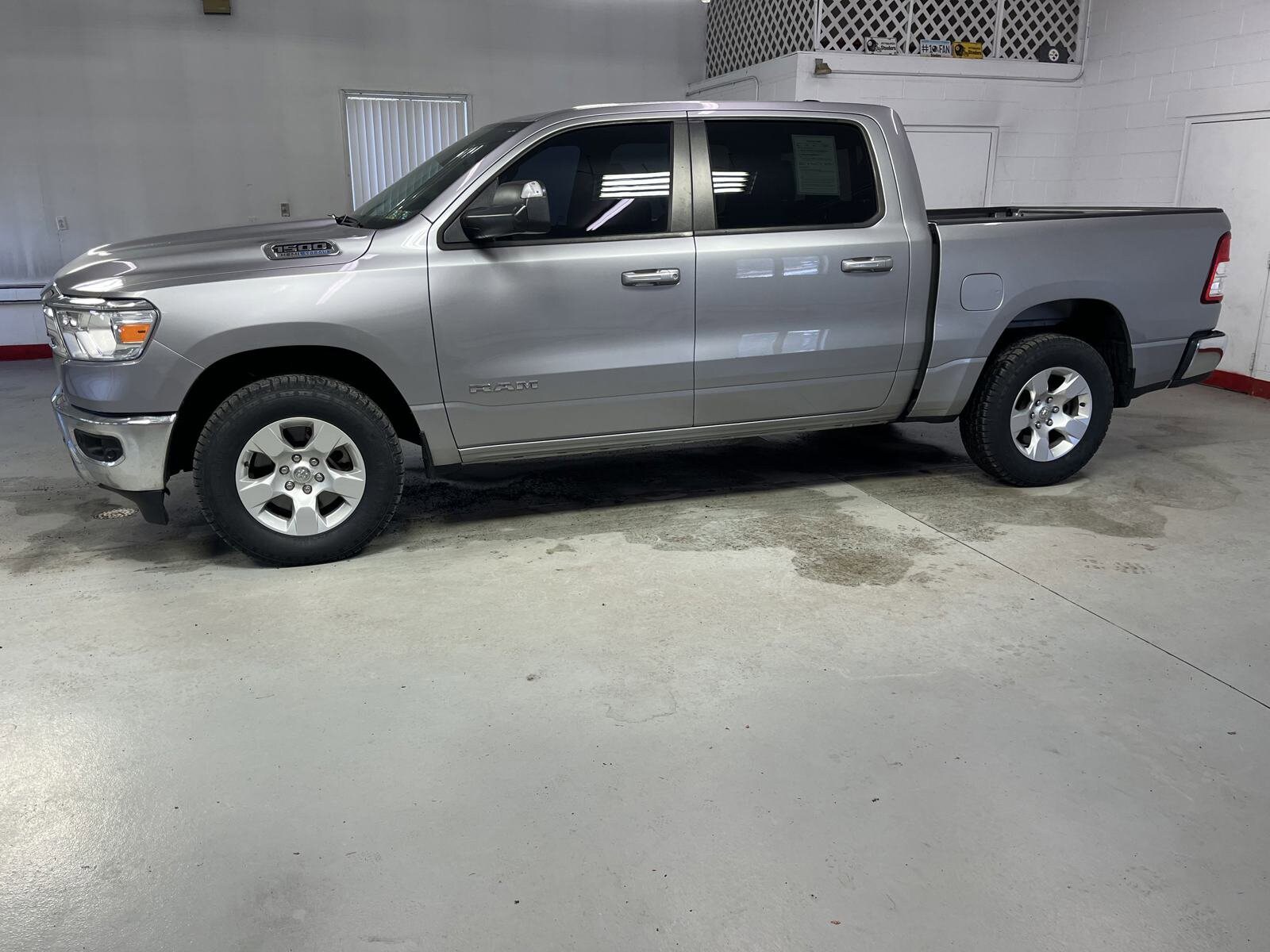 2021 Ram 1500 Big Horn photo 3