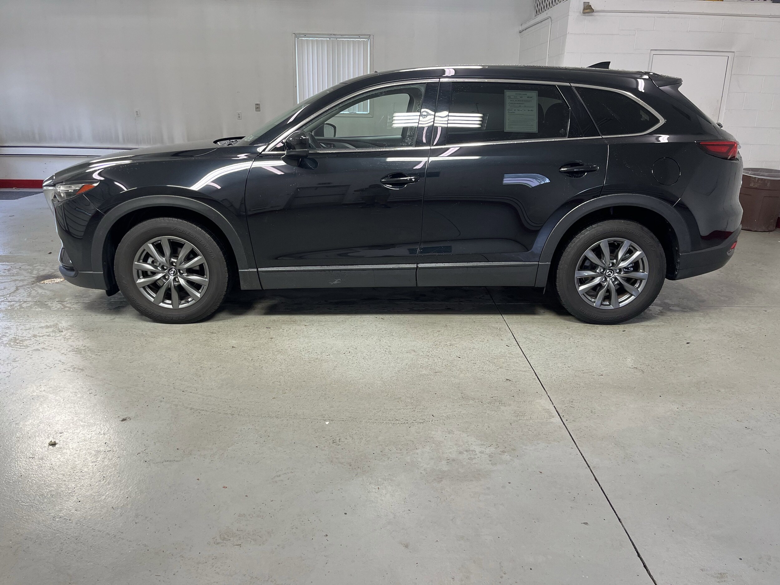 2023 Mazda CX-9 Touring photo 4