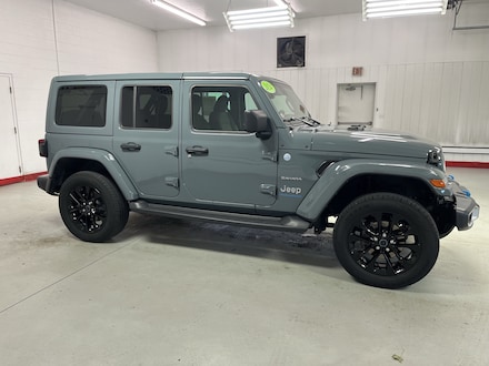 2024 Jeep Wrangler 4xe Sahara SUV