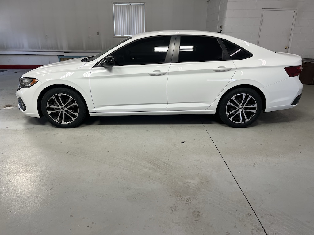 Used 2024 Volkswagen Jetta Sport Sedan