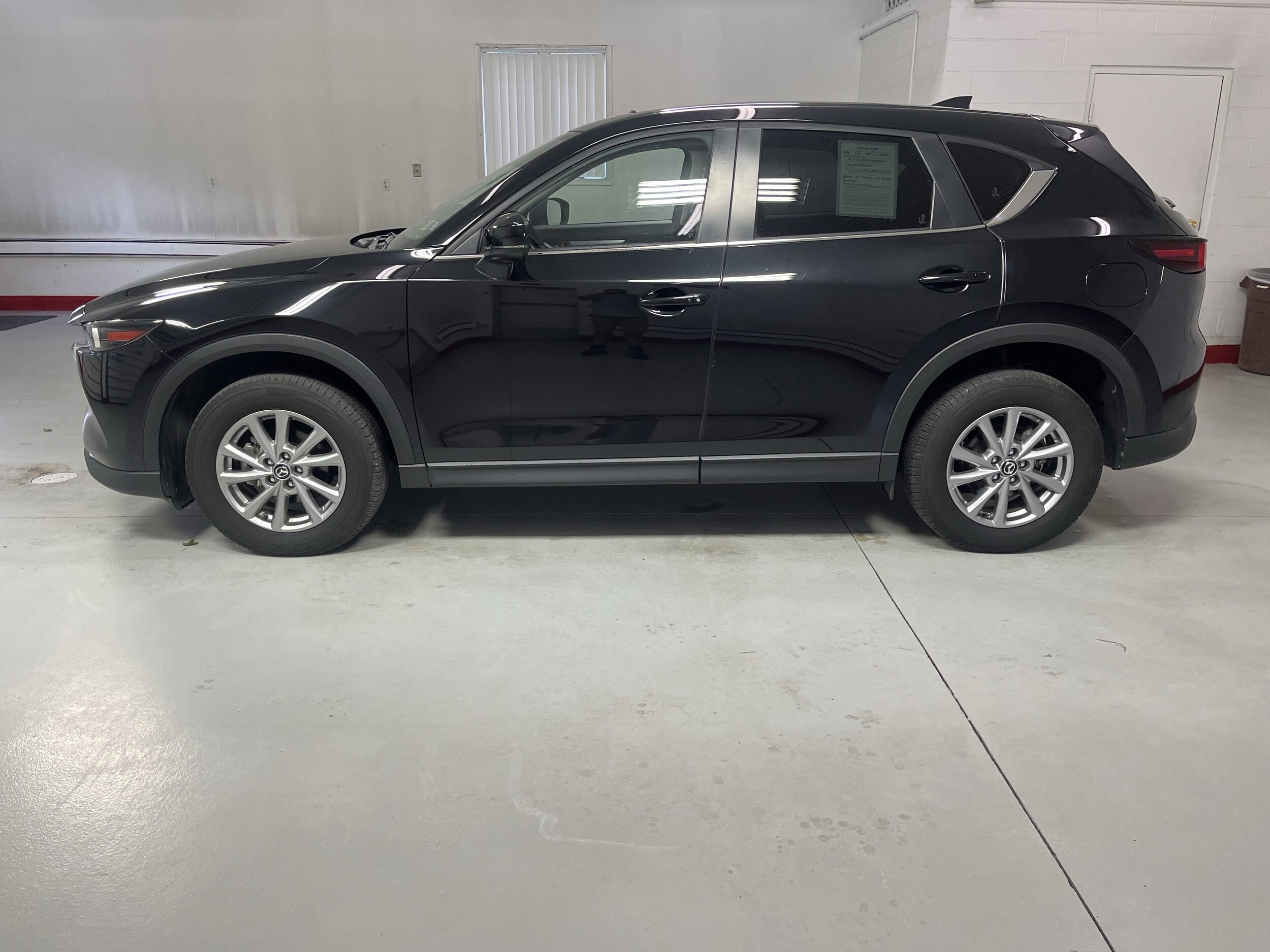 2023 Mazda CX-5 2.5 S Preferred photo 4