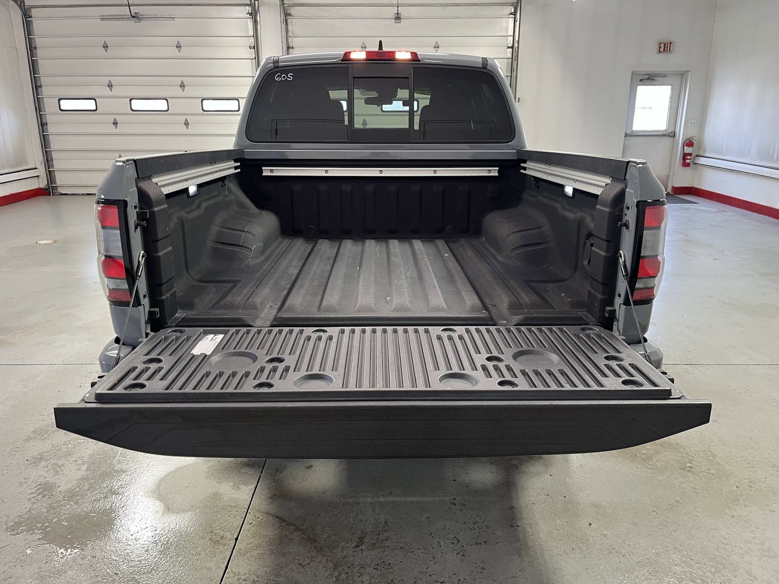 2022 Nissan Frontier PRO-4X - Photo 25