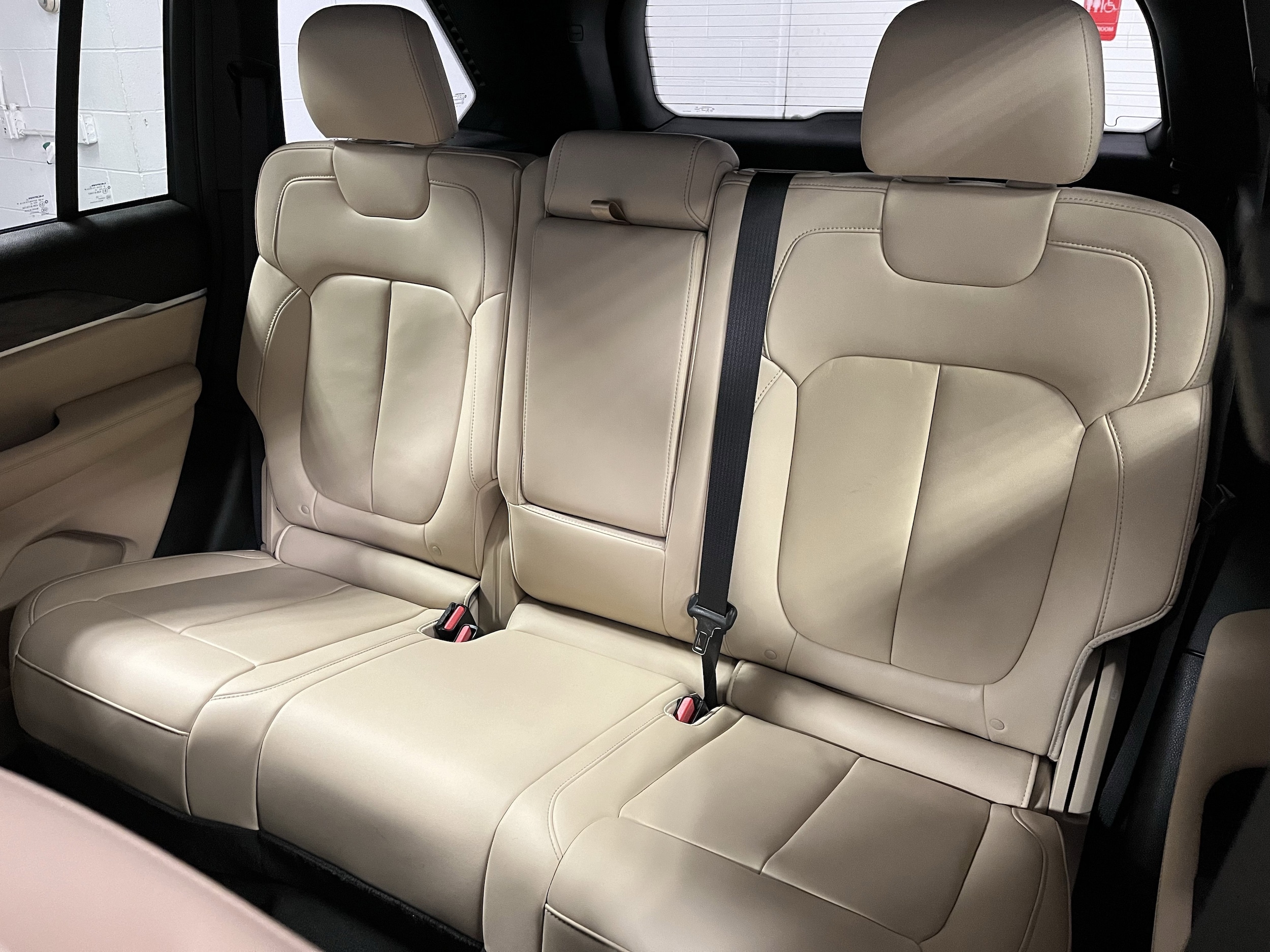 2023 Jeep Grand Cherokee Limited - Photo 22