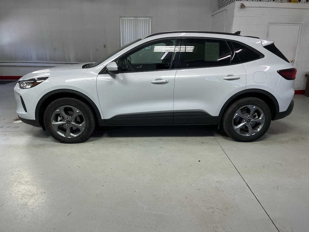 Used 2025 Ford Escape ST-Line SUV