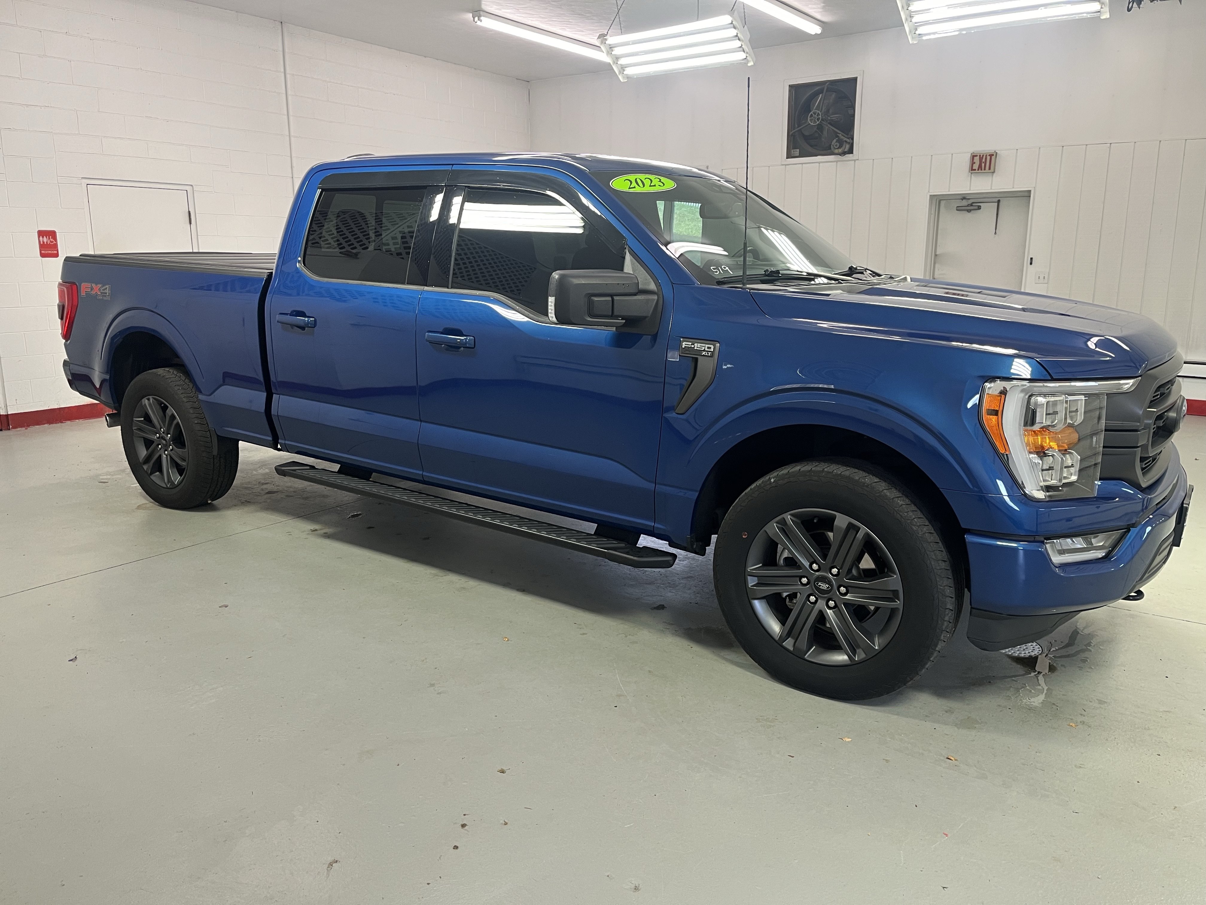2023 Ford F-150 XLT Truck SuperCrew Cab