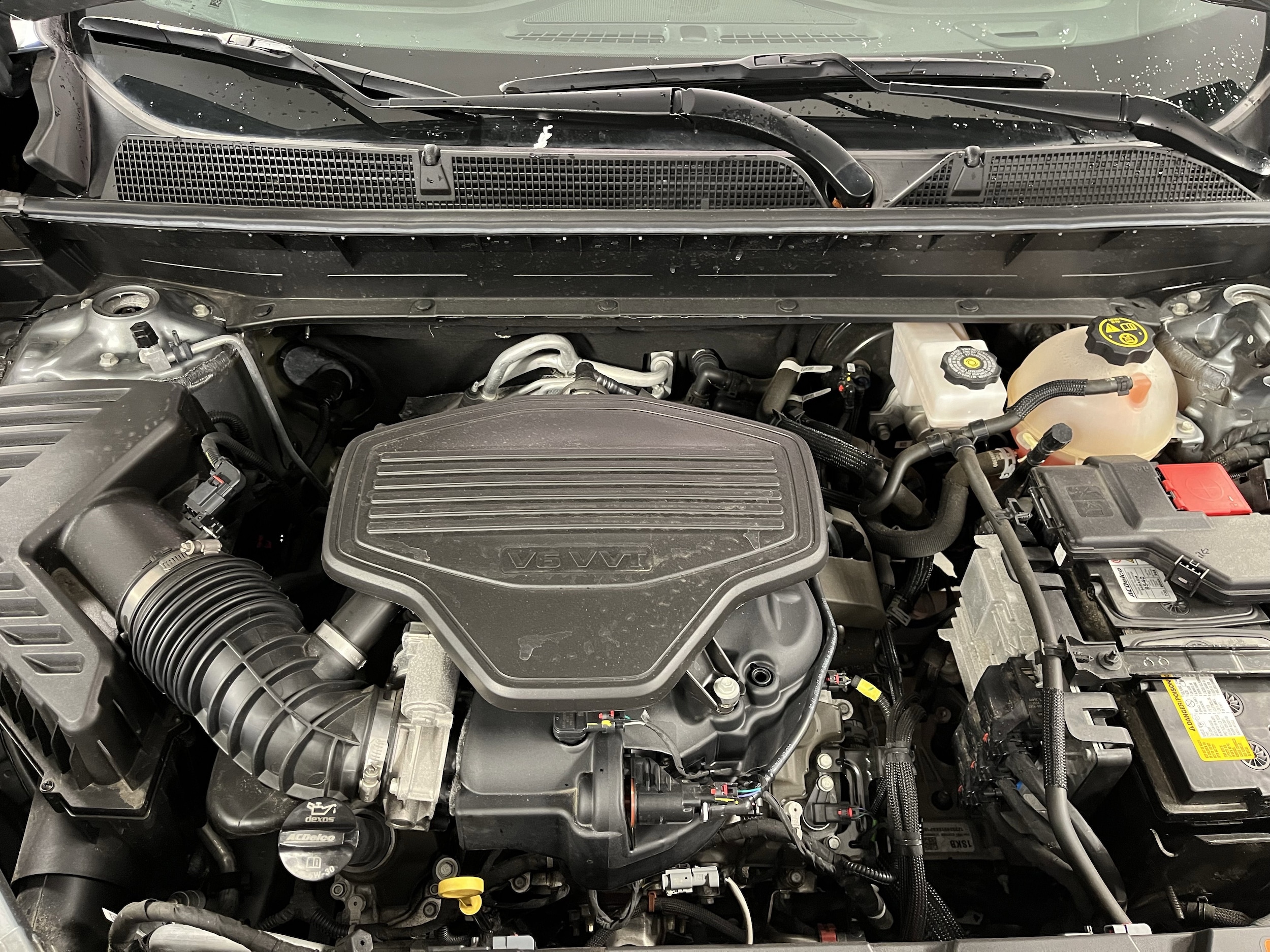 2023 GMC Acadia AT4 - Photo 28