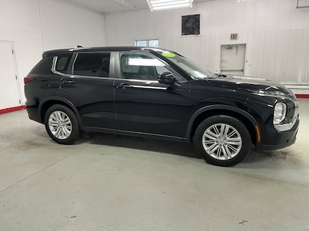 2022 Mitsubishi Outlander ES CUV