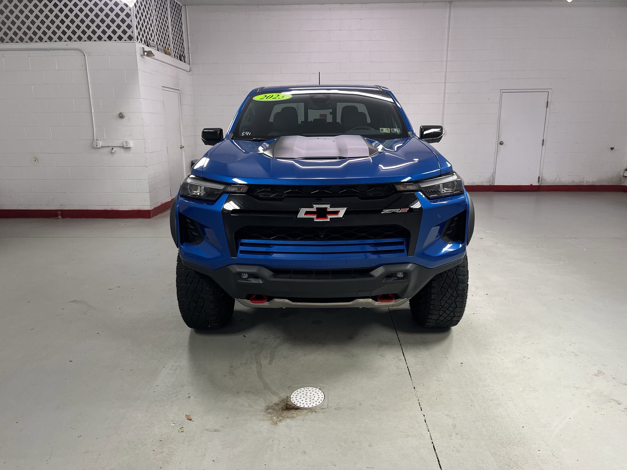 2023 Chevrolet Colorado ZR2 photo 2