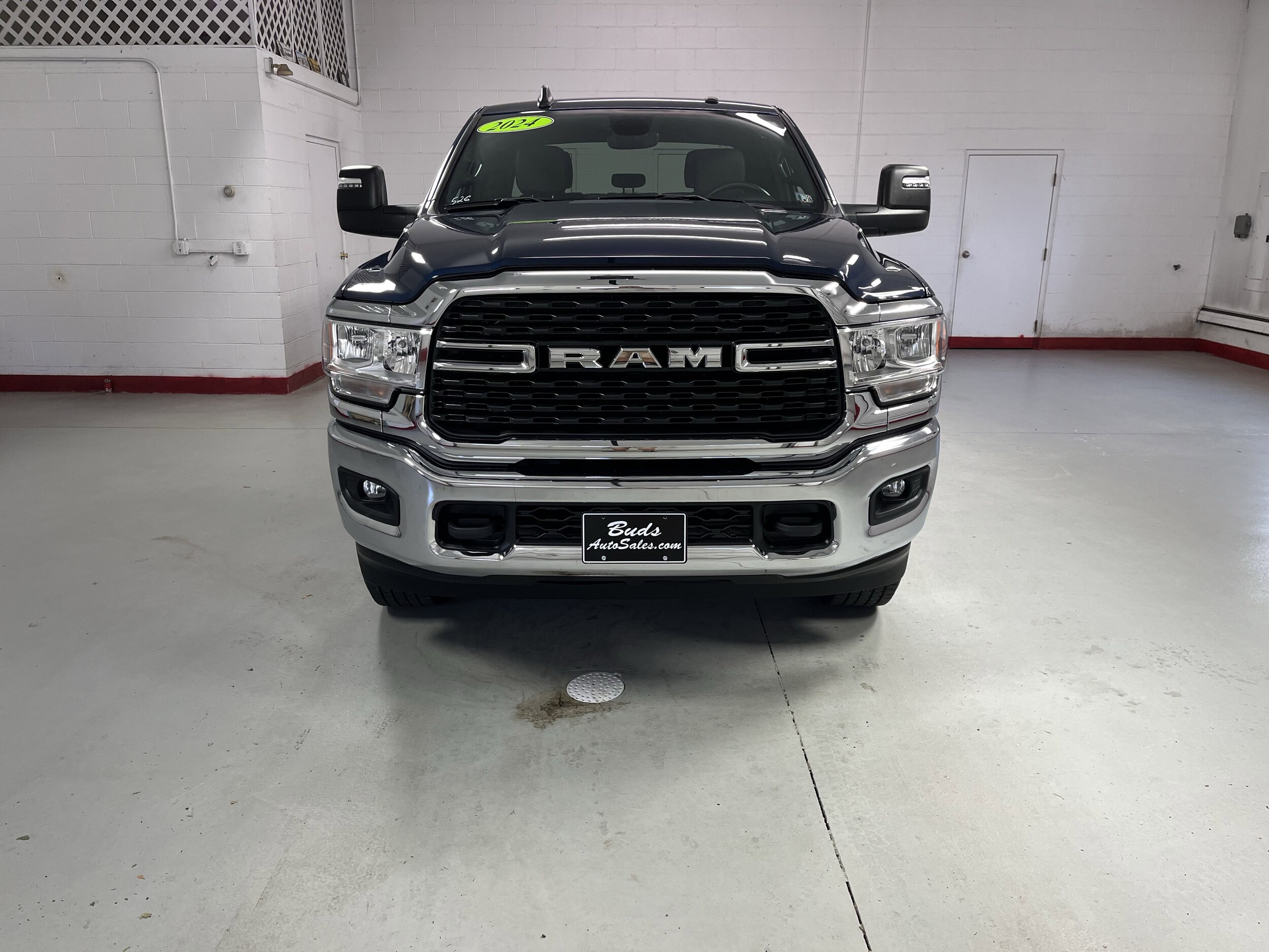 2024 Ram 2500 Big Horn photo 2