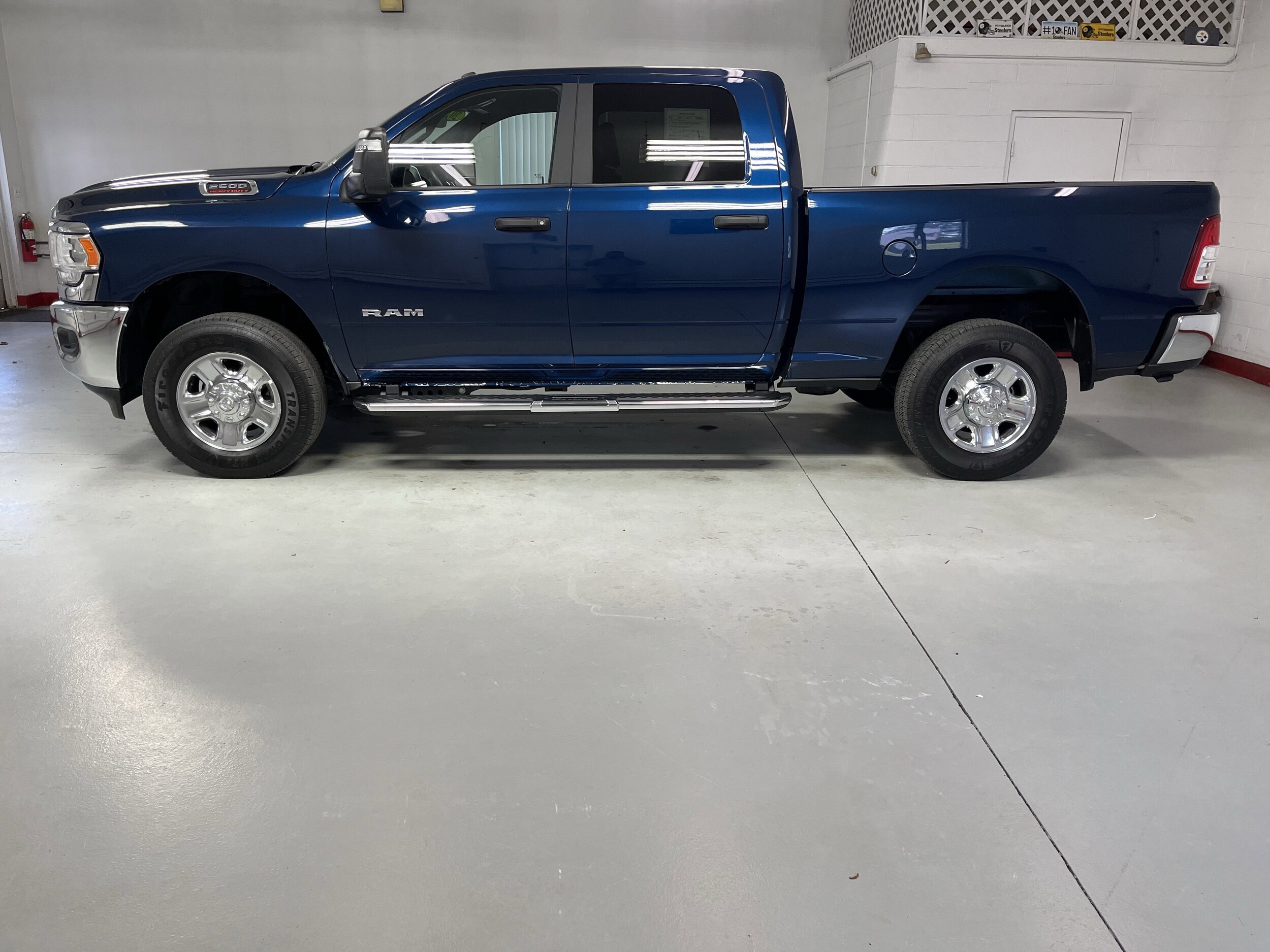 2024 Ram 2500 Big Horn photo 4