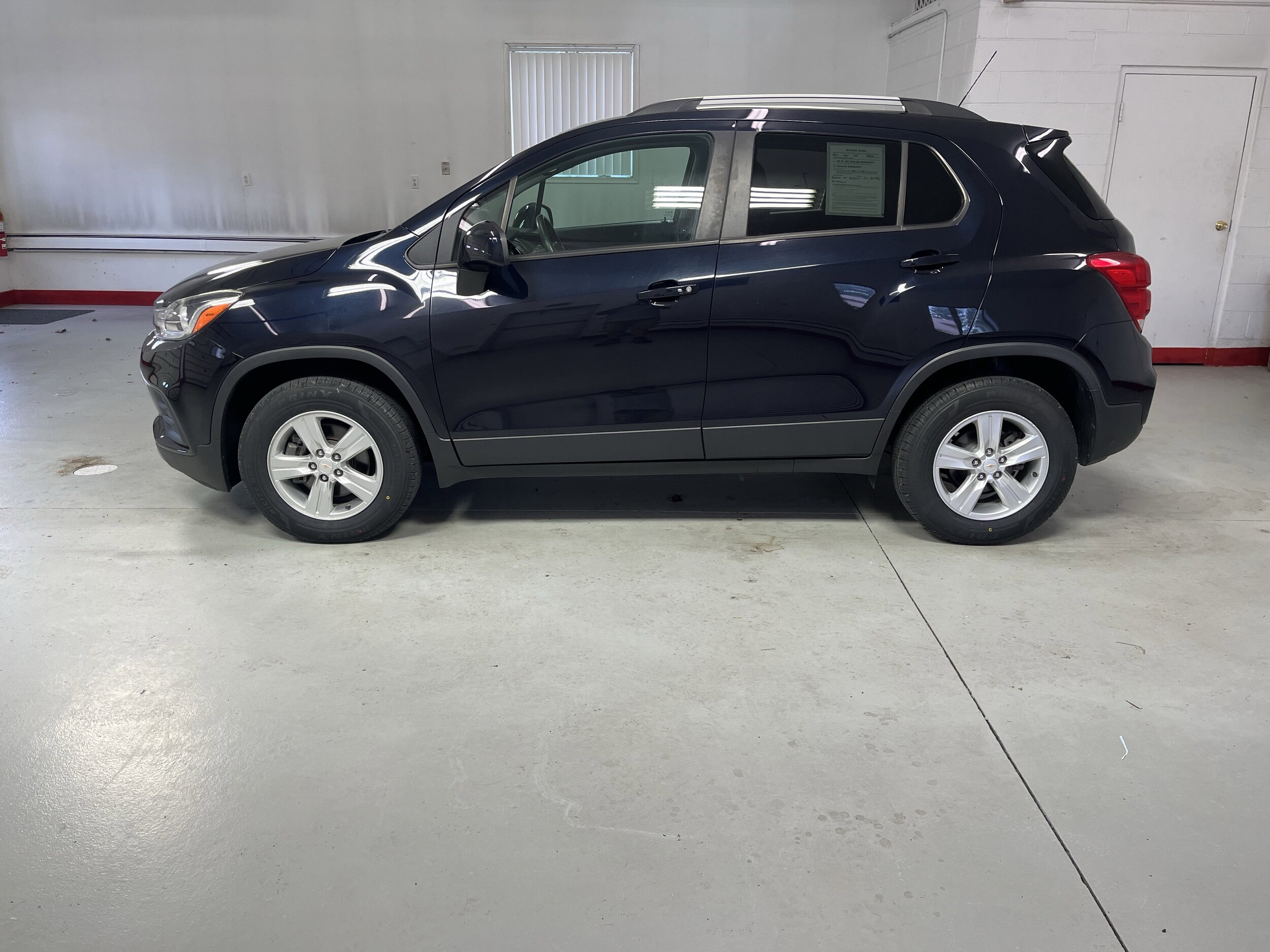 2021 Chevrolet Trax LT photo 4