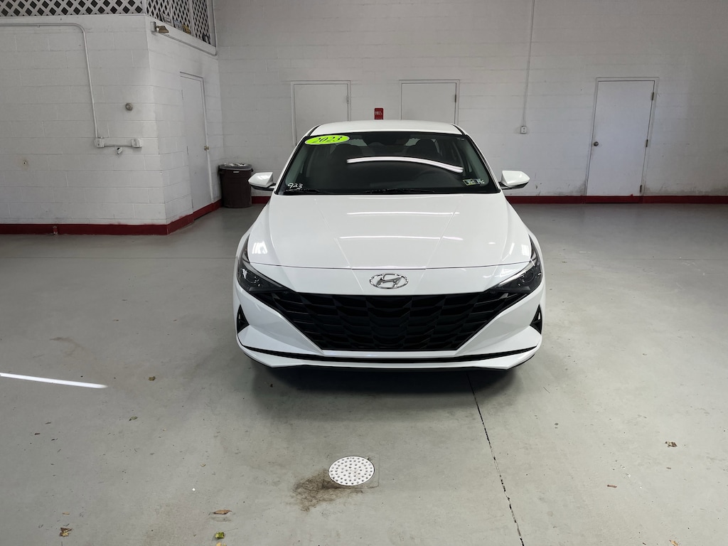 Used 2023 Hyundai Elantra SEL Sedan