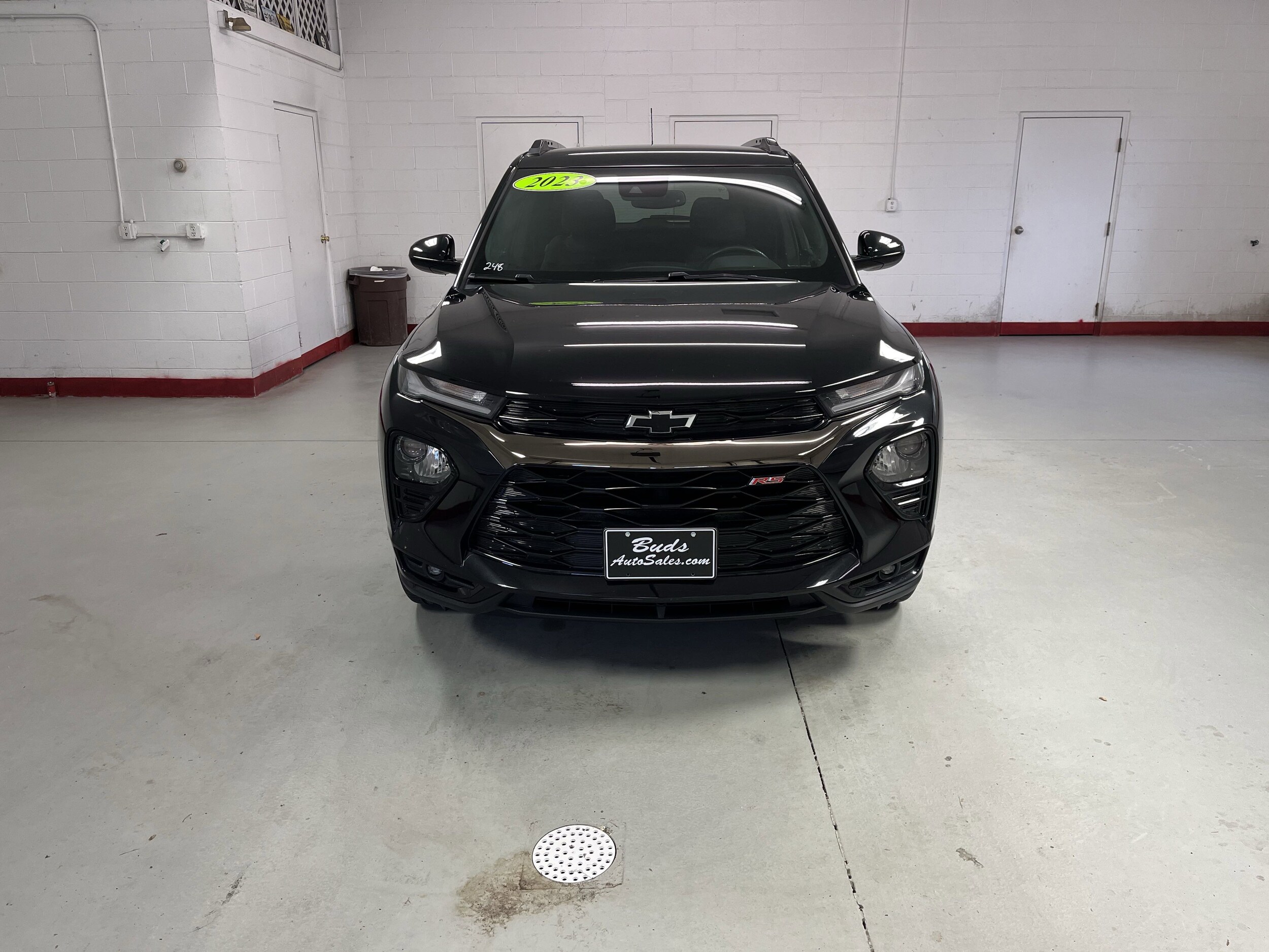 2023 Chevrolet Trailblazer RS photo 2