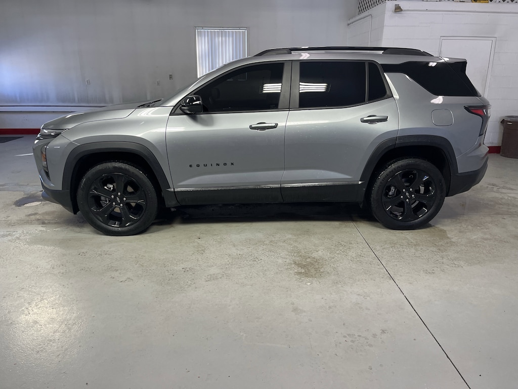 Used 2025 Chevrolet Equinox AWD LT SUV