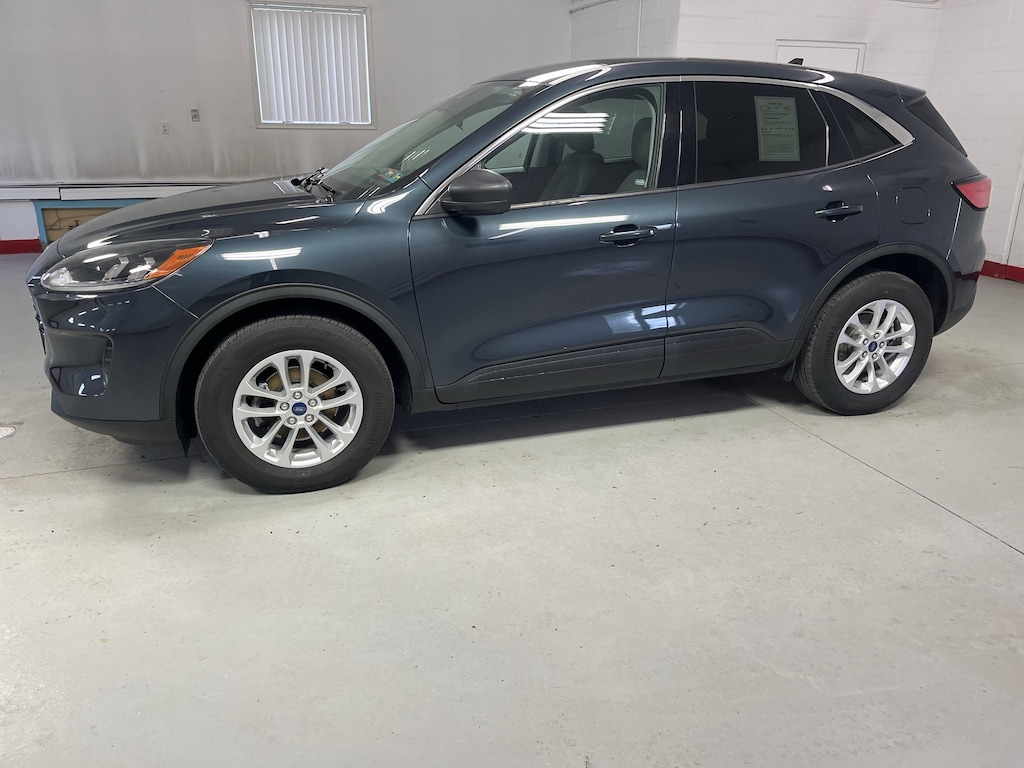 Used 2022 Ford Escape SE SUV