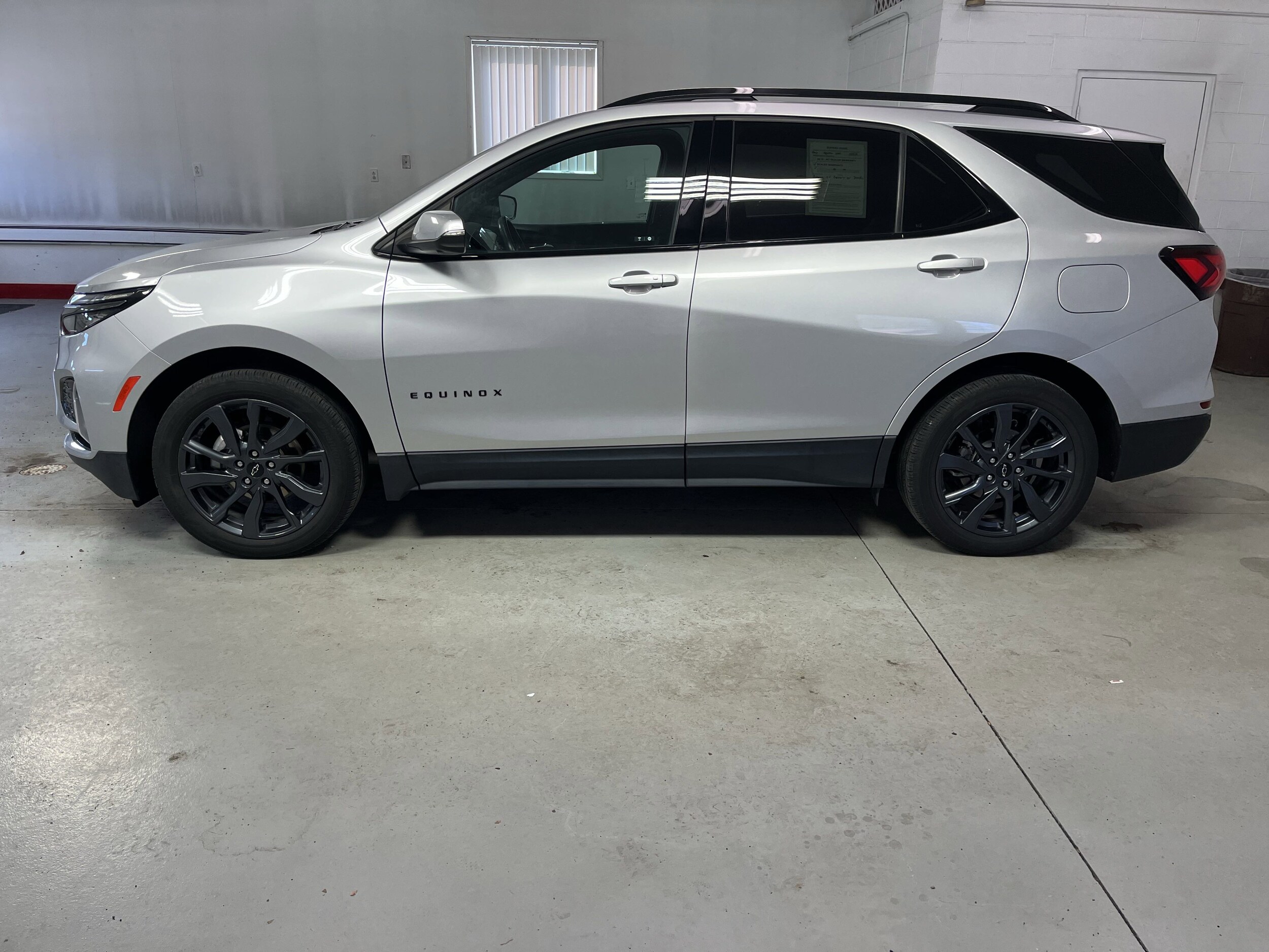 2022 Chevrolet Equinox RS photo 4