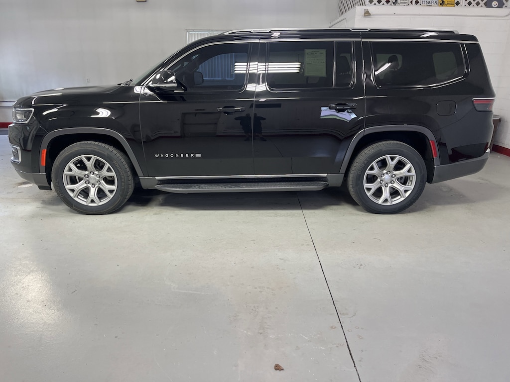 Used 2022 Jeep Wagoneer Series II SUV
