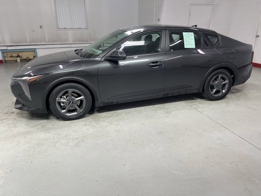 Used 2025 Kia K4 LXS Sedan