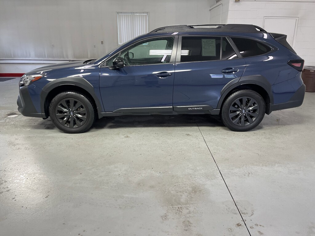 Used 2025 Subaru Outback Onyx Edition SUV