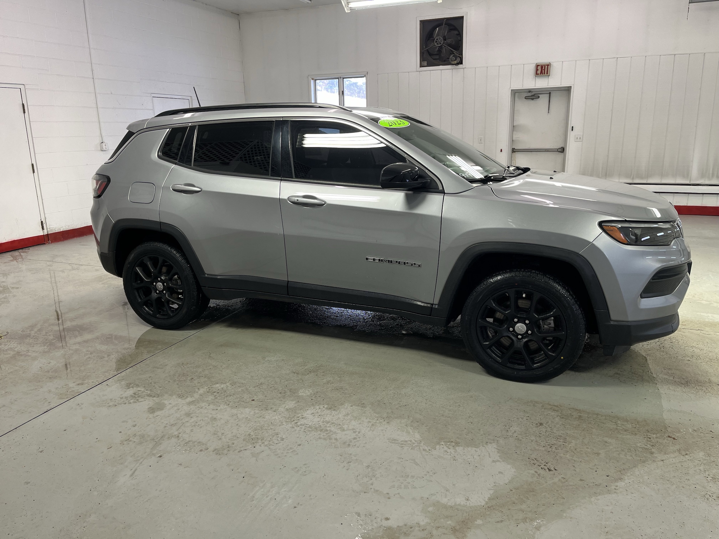 2023 Jeep Compass Latitude Lux